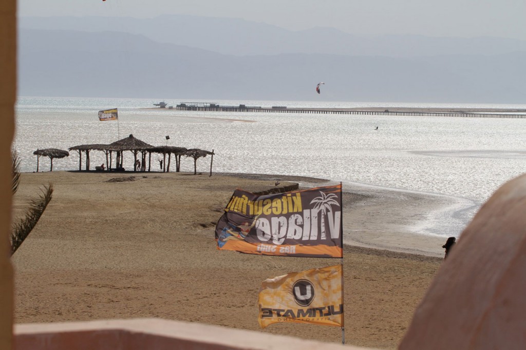 KitesurfingVillage01